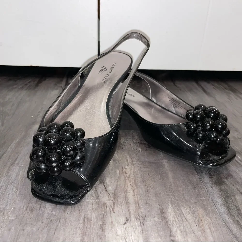 Anne Klein vintage peep